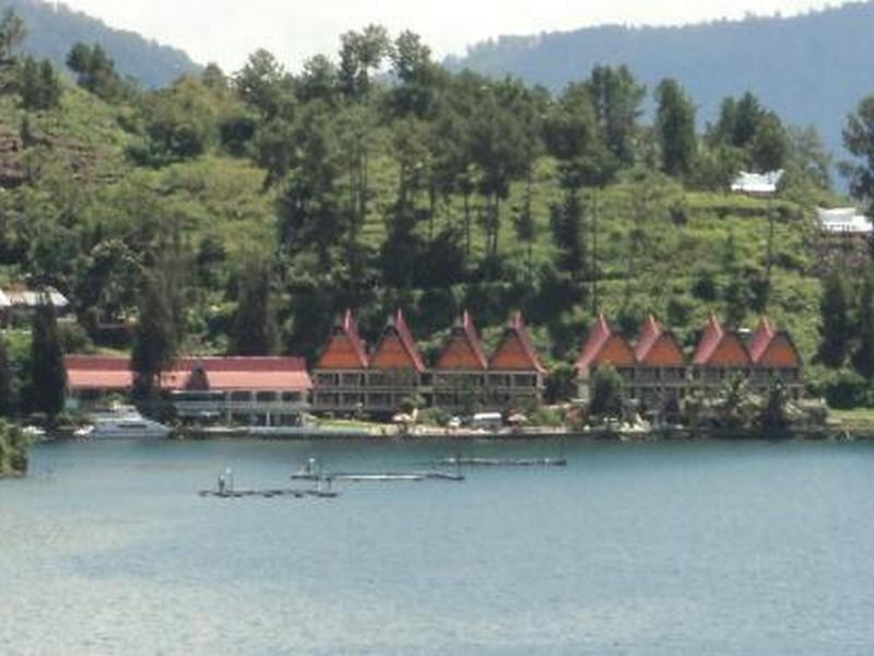 Danau Toba International Cottage Parapat Exterior foto